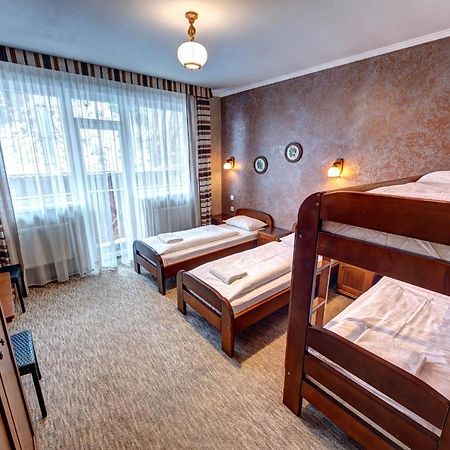 Hotel Gutsulia Bukovel Exteriör bild